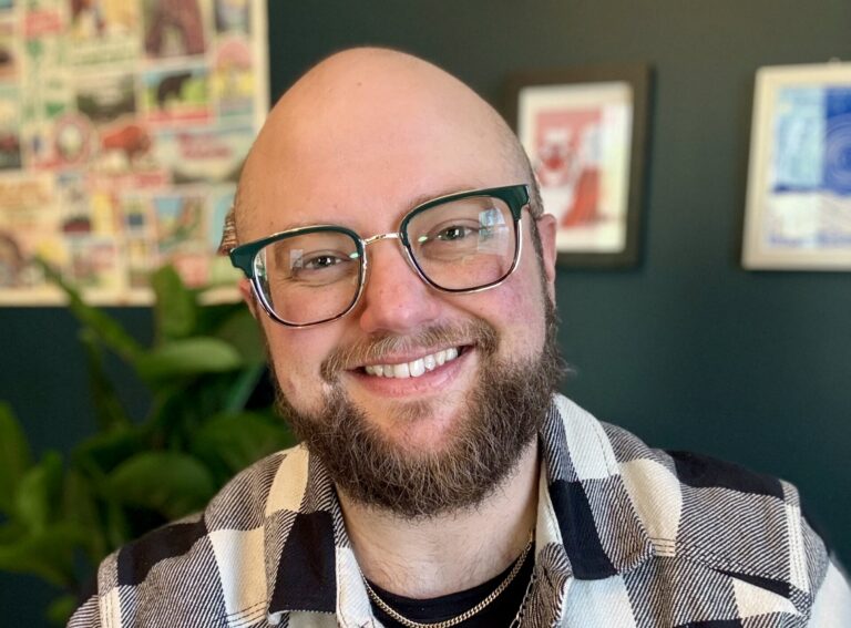 Alex McNeill headshot