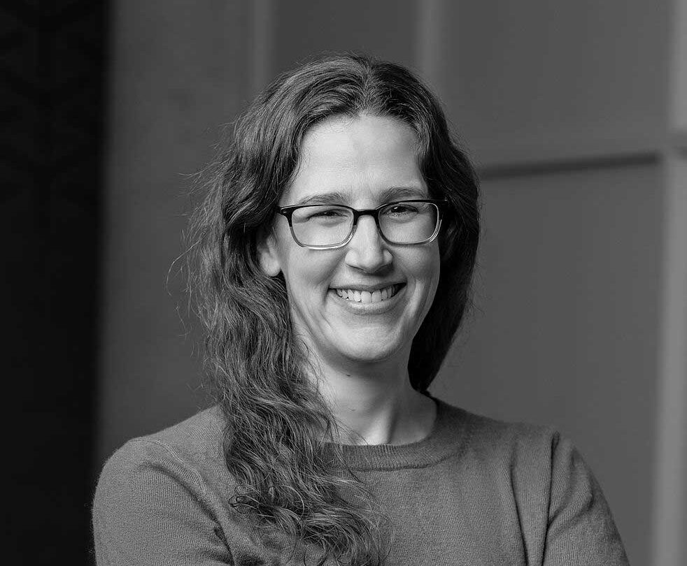 Headshot of Amy Faulring