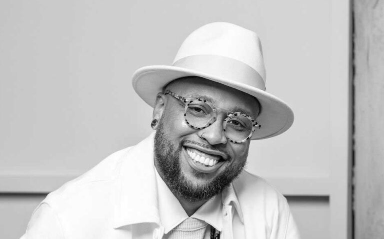 Headshot of Qasim Davis