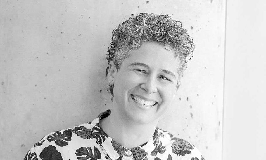 Headshot of Chloe Davis-Carden